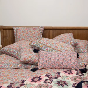 Plaid Aneka